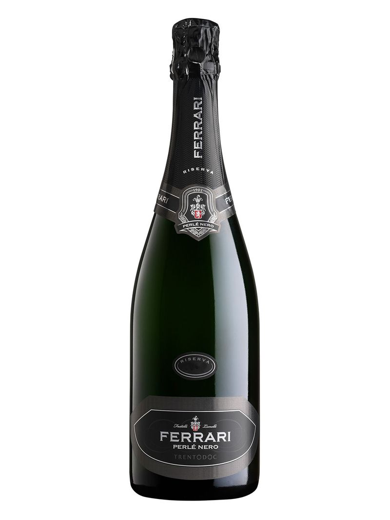 Ferrari Extra Brut Perlè Nero 2015